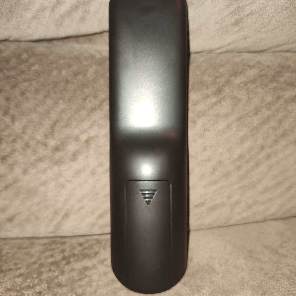 GE Pro Universal Remote 4 Device - Picture 4 of 7